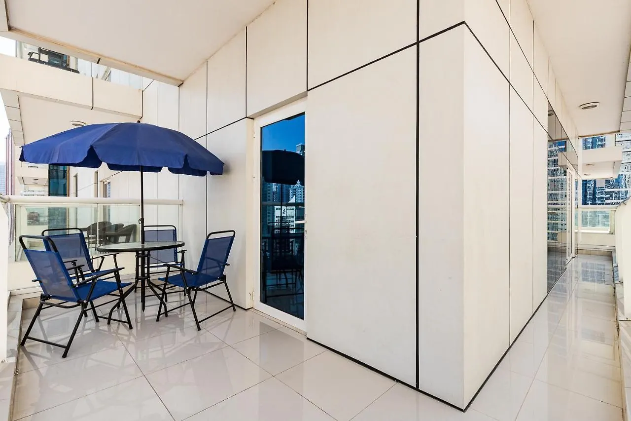Tatil Evi V Edition - Tranquil Retreat With Terrace And Epic Marina View Dubai